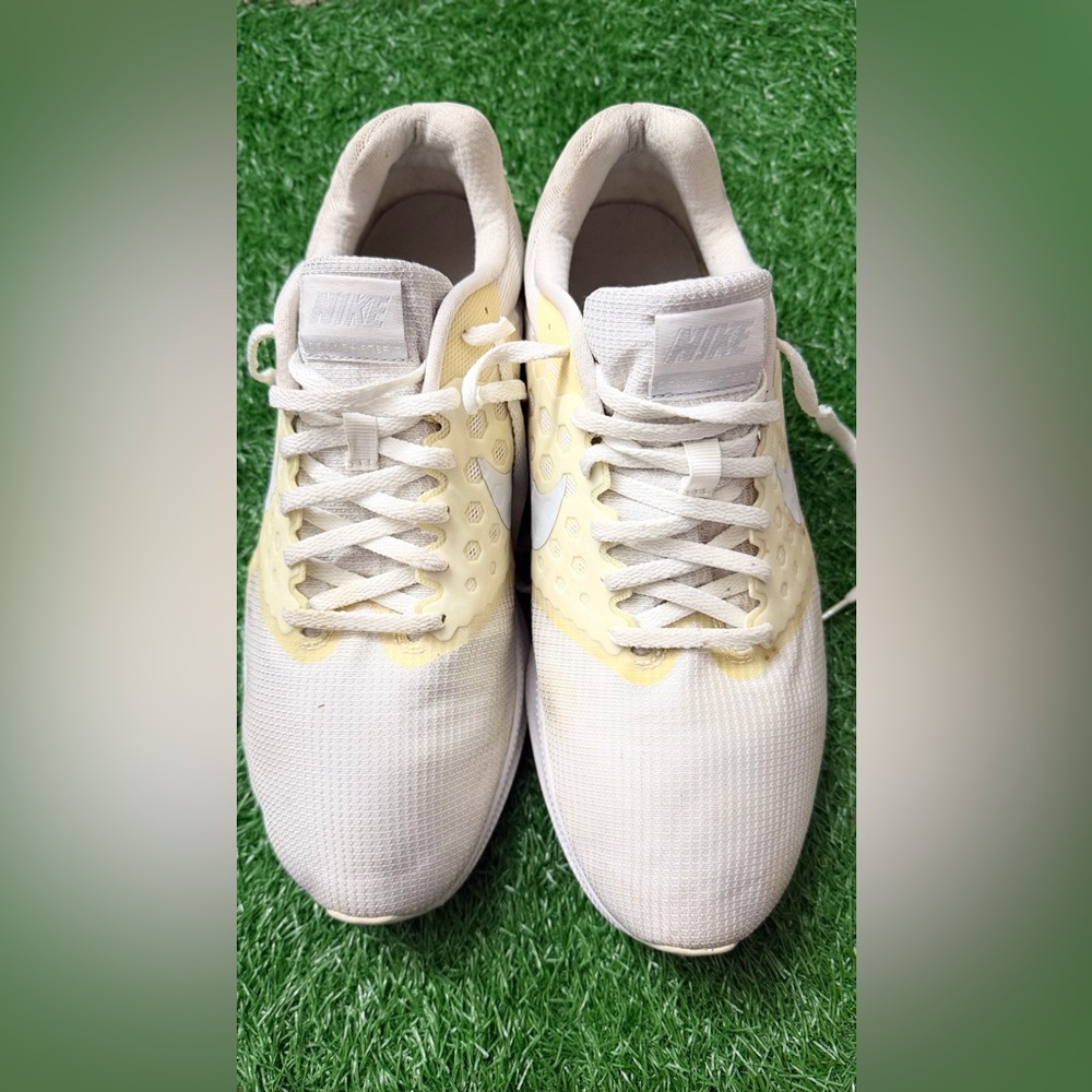 Nike Men’s Athletic Shoes‎ Size 12